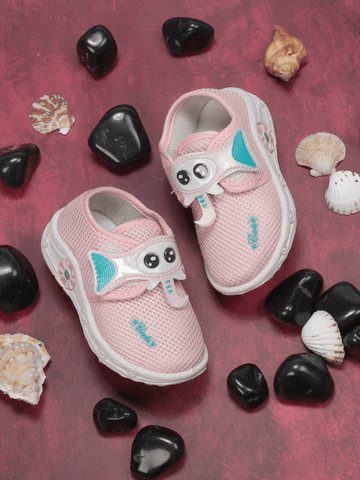 MUSICAL CHU CHU SHOES WITH VELCRO CLOSING - PINK - Thumbnail