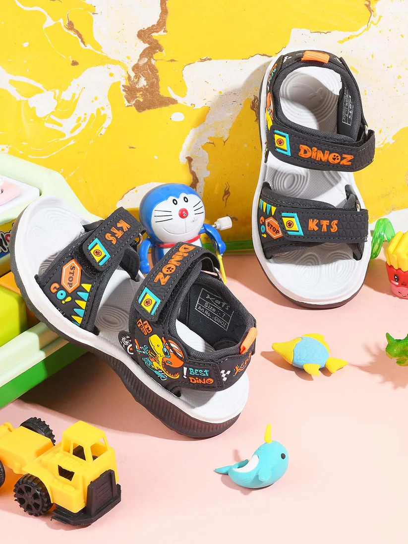 Kats BEST Kids Boys and Girls Printed Sandals - Thumbnail